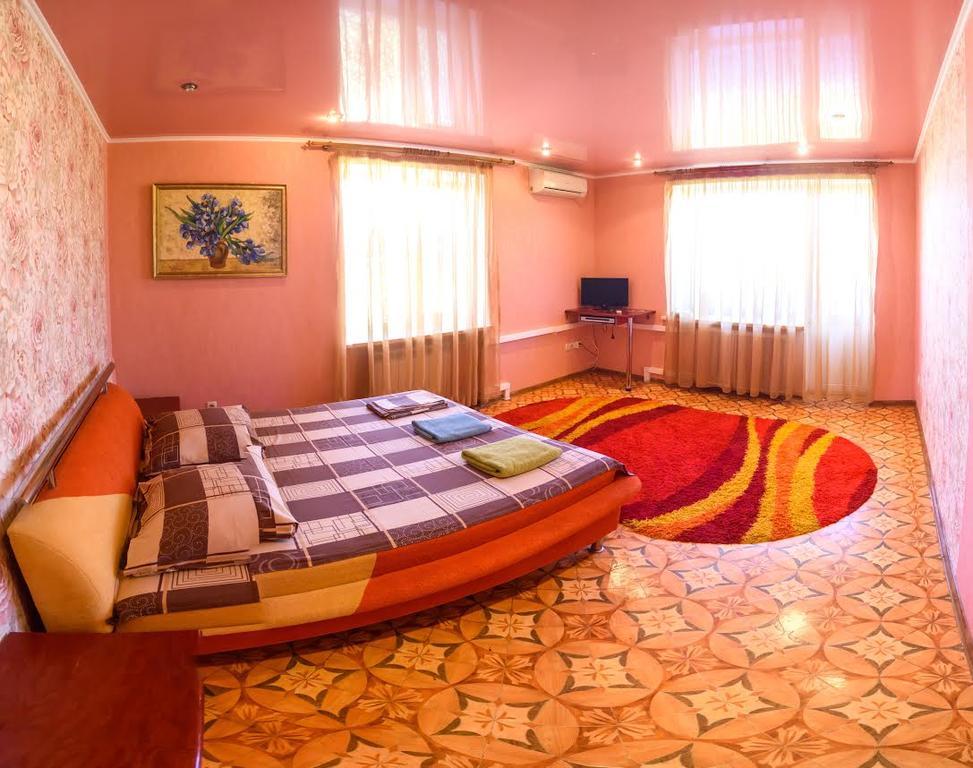 Denta Apartment Very Center. Chersoń Zewnętrze zdjęcie